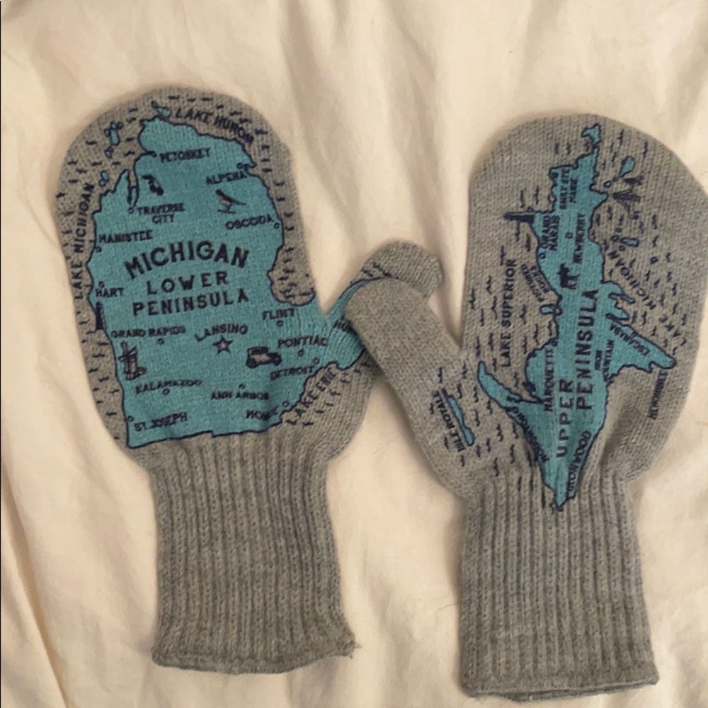 Michigan winter mittens